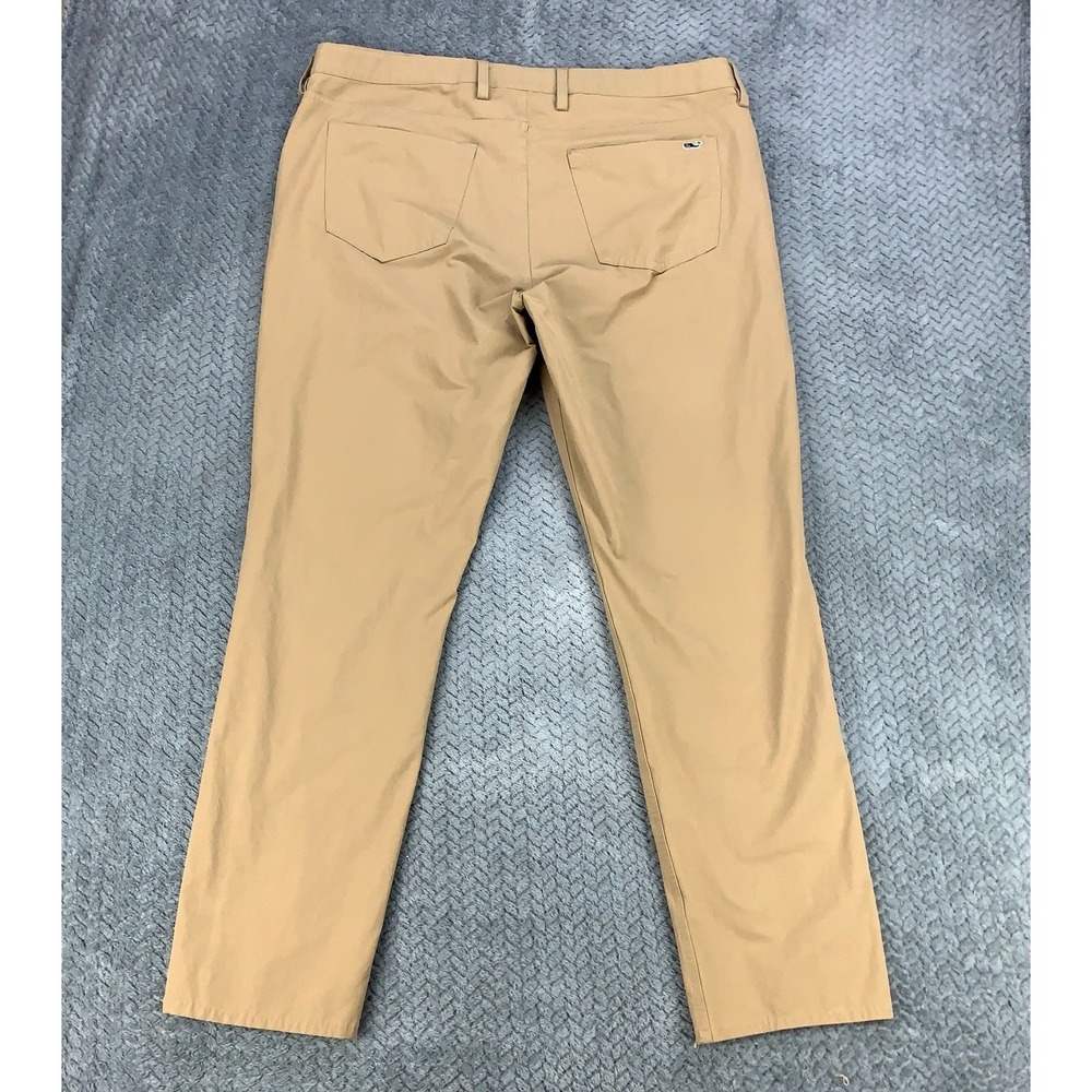 Vineyard Vines Performance Pants Mens 40x32 Tan Khaki Athletic Taper Stretch - Picture 10 of 12